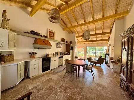 beaux volumes et aucun travaux à prévoir
