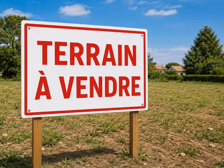 terrain constructible viabilisé à vendre
