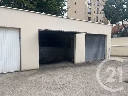 location parking à asnieres-sur-seine (92600)  130 €