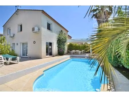 villa à vendre