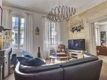 vente immeuble à bordeaux (33000) : à vendre / 238m² bordeaux