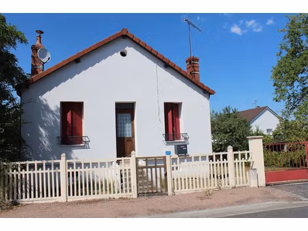 location maison 3 pièces 56 m² à decize (58300)  530 €