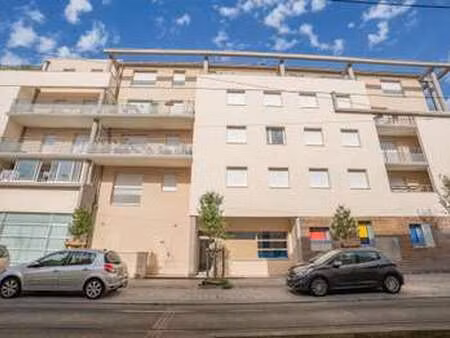 location appartement 3 pièces à angers (49000) : à louer 3 pièces / 68m² angers