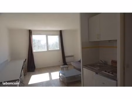 charmant studio rénové avec parking – idéal investissement – grabels
