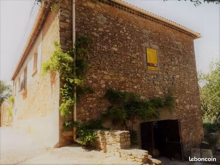 maison vigneronne avec cave 190 m2 aménagée en théâtre