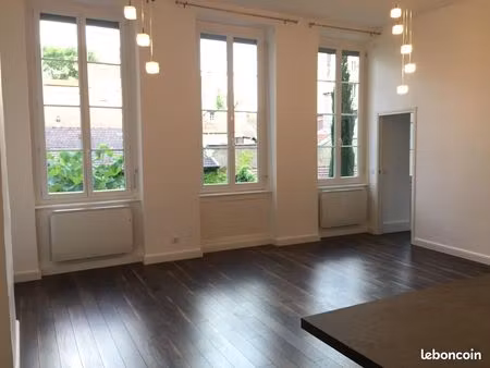 appartement t2 brotteaux 45m²