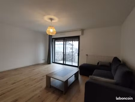 appartement 4 pièces 81 m²