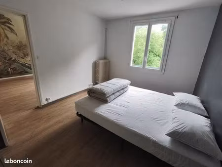 appartement 3 piéces 55m² secteur très calme pap  frais limité