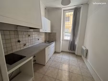 appartement 1 pièce 30 m²
