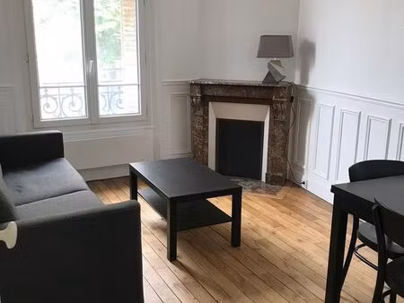 t3 rénové meublé