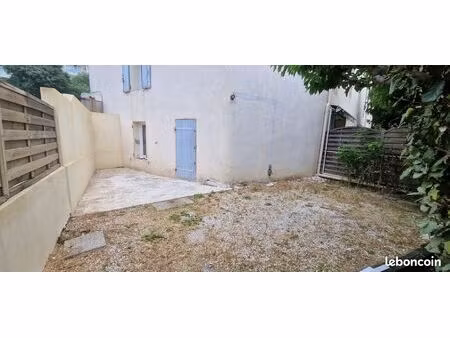 location t2 45 m² jardin terrasse et 1 place de parking