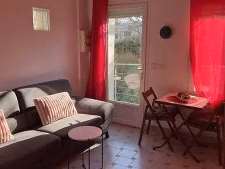 studio 1 pièce 24 m²
