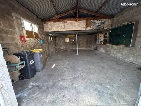 garage à louer