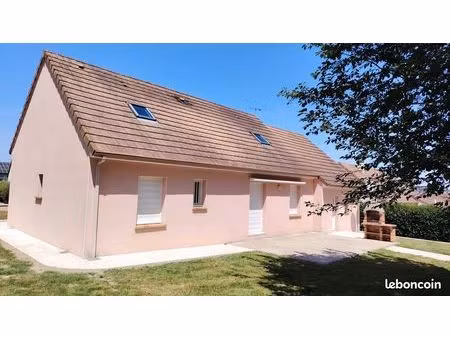 maison a louer 120 m2