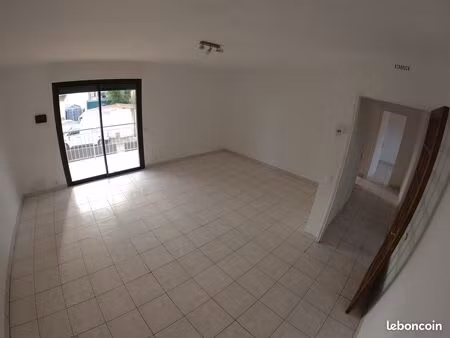 maison t3 80 m2 avec garage et jardin - vailhauques