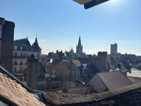 à louer – t2 meublé en plein cœur de dijon (rue bossuet)