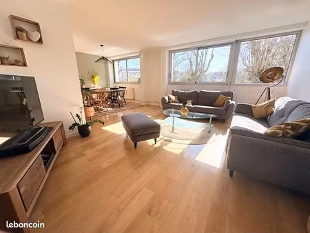 appartement 3 pièces 85 m²