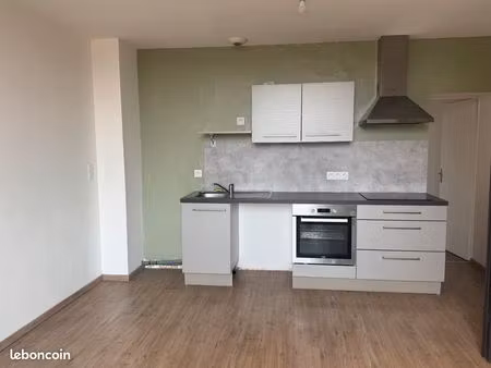 appartement t2 49 m2 centre ville les herbiers