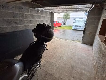 garage à louer