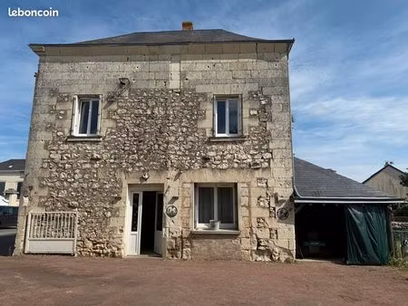 maison 4 pièces 130 m² souzay-champigny