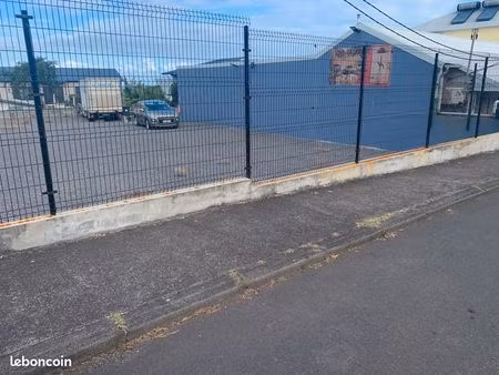 location de terrain cloturé a saint joseph sur rn2