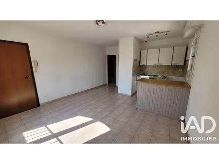 appartement à cheval-blanc (84460)