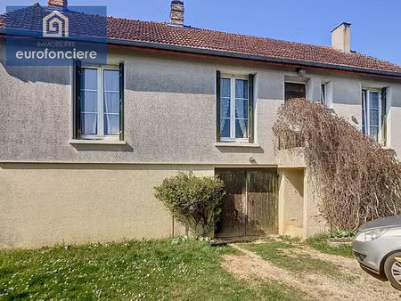 en exclusivite a aix en othe a deux pas des commerces