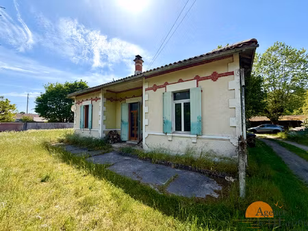 ares - maison avec du cachet 3 chambres et jardin