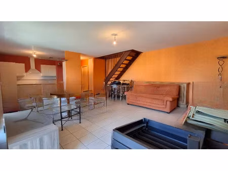 duplex t4 80m2 - onet le château