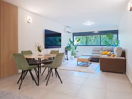 a louer : appartement t3 - meuble - 70.92 m2 - fort-de-france
