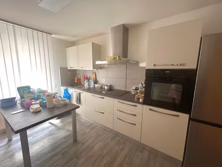 à louer f2 de 64 71 m2 avec garage  parking et terrasses à