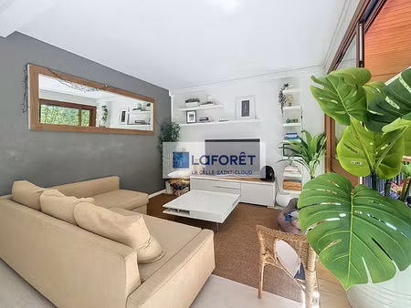 bel appartement familial de 104 m² rénové à la celle-saint-cloud