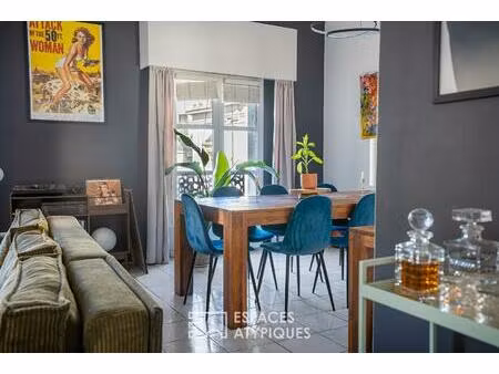 place du sanitat: appartement 2 chambres  avec terrasse et parking