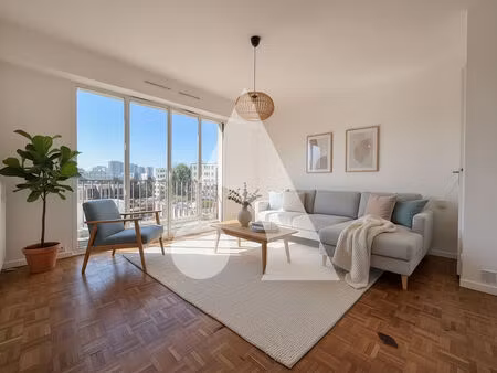 beau studio à deux pas d'enghien-les-bains