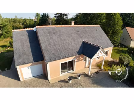 le confort d'un pavillon moderne dans un cadre verdoyant et paisible