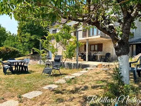 maison de village de 186 m² à sens