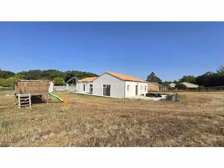 villa de 144 m² à brux