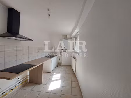 appartement 3 pièce(s) 66 m2 réf : 14621