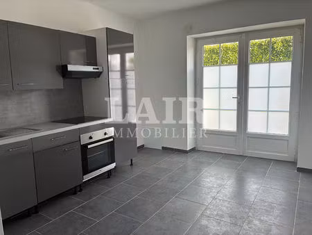 appartement saint paterne le chevain 3 pièce(s) 58 m2