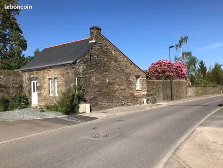 petite maison avec jardin à louer à nozay 44170