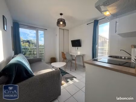 studio 1 pièce 16 m²