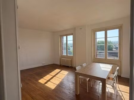 appartement 3 pièces - 70m2