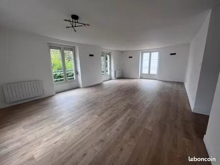 appartement 3 pièces 93 m²
