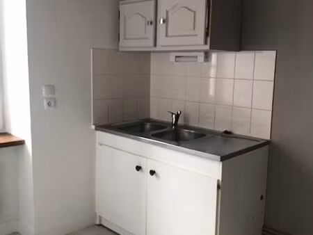 a louer f2 centre ville