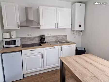 location a l annee meuble apt t2 centre ville sarlat