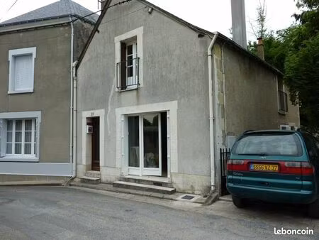 maison de ville dans quartier calme