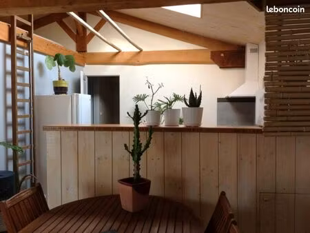 a louer maison t3 vide à longeves
