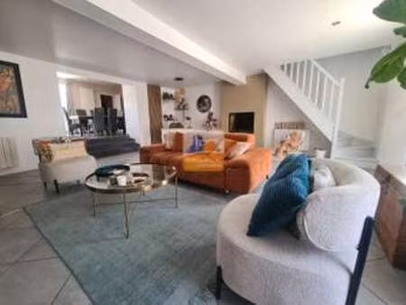 vente maison à saint-jean-de-boiseau (44640) : à vendre / 139m² saint-jean-de-boiseau