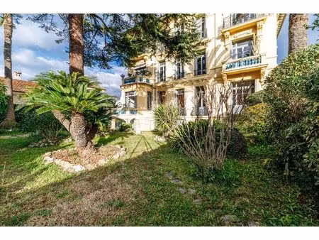 nice - saint-sylvestre- grand 5/6 pièces dans une maison bourgeoise avec parc à usage...