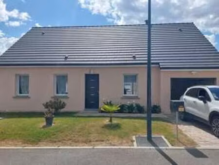 location maison à arnage (72230) : à louer / 98m² arnage